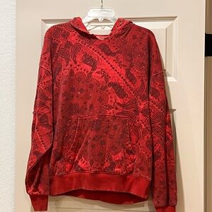 We the Free it’s a vibe printed hoodie